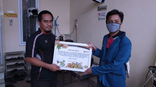 Pusat Kajian Halal ITS Fasilitasi Sejumlah UMK untuk Dapat Sertifikat Halal