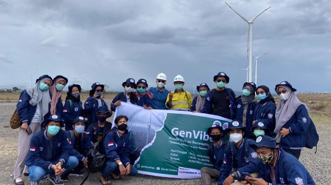 Divisi Lingkungan Hidup GenBI Unhas Belajar Energi Terbarukan di Jeneponto