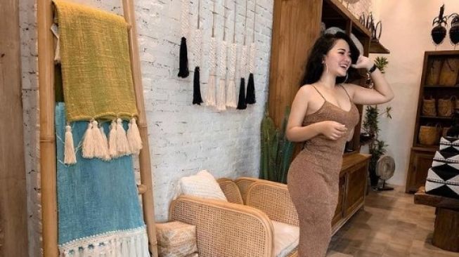 Duh! Terjun dari Lantai 4, Selebgram Ayu Wulantari Nekat Lakukan Bunuh Diri