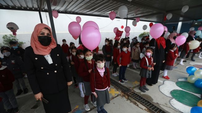 Tutup Sejak Februari, Sekolah di Irak Kembali Dibuka