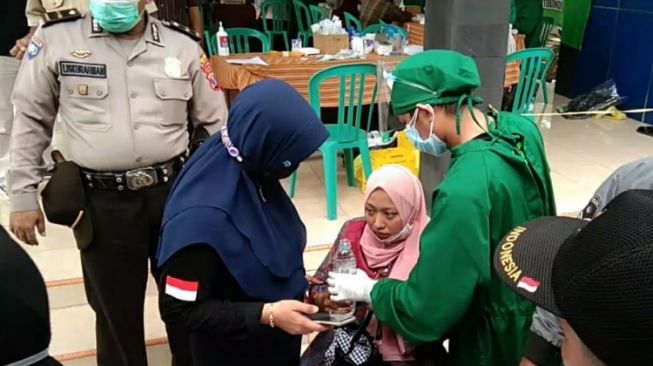 Rapid Test Nyaris Pingsan, Penyelenggara Pilkada Situbondo Ini Takut Darah