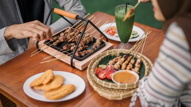 Sate kambing batibul Padepokan Sate Kisanak (Padepokan Sate Kisanak)