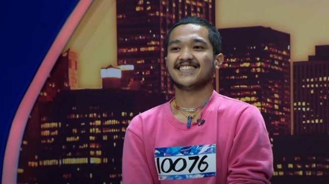 Salah satu kontestan Indonesian Idol, Elijah [YouTube/Indonesian Idol]