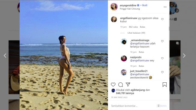 Foto Instagram Anya Geraldine pakai bikini (Anya Geraldine)