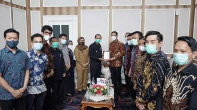 KADIN Palembang Siap Pulihkan Ekonomi Masyarakat Yang Terdampak COVID-19