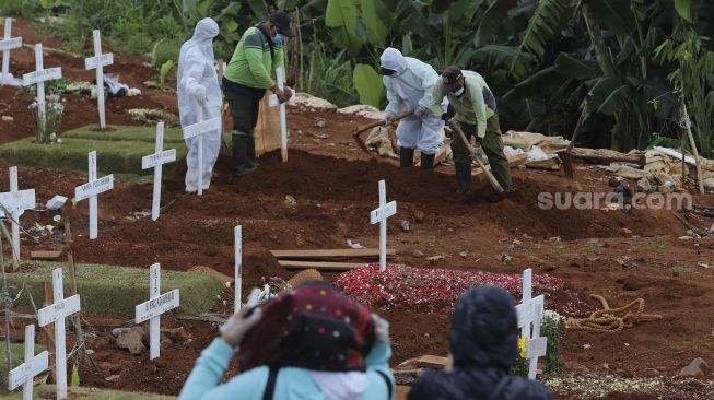 Anies Harus Ketatkan Lagi PSBB Jika Tak Ingin TPU Penuh Jenazah Covid