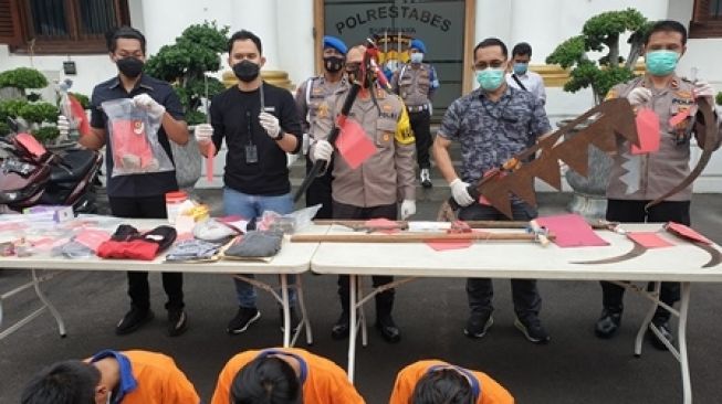 Penyesalan Anggota Gengster Remaja Surabaya Setelah Bunuh Lawannya