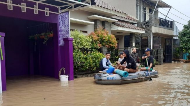 Ratusan Rumah Terendam Banjir, Pemkot Serang Normalisasi Kali