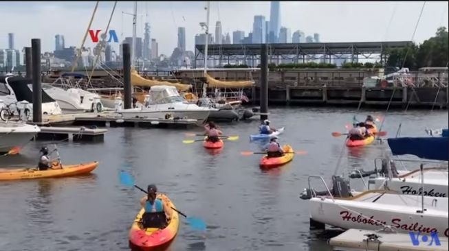 Olahraga di Tengah Pandemi, Minat Bermain Kayak di New York Meningkat