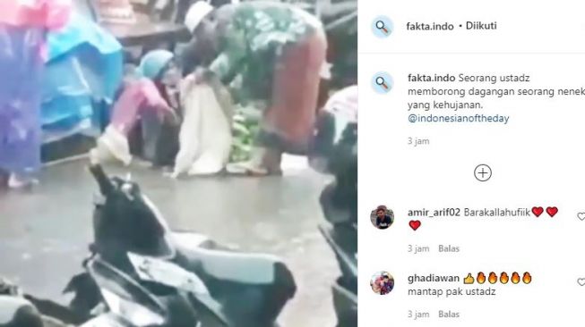 Video ustaz borong dagangan nenek. (Instagram/@fakta.indo)