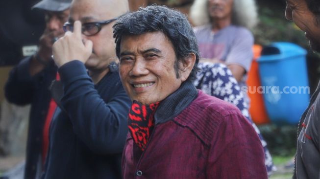 Rhoma Irama Berencana Duet Lagi dengan Elvy Sukaesih di 2021