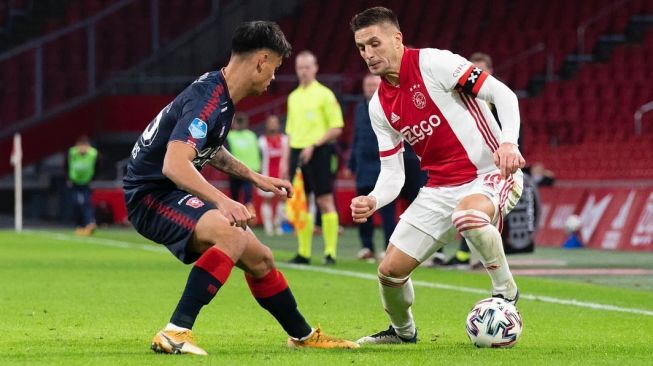 Debut Mees Hilgers di laga Ajax vs FC Twente. (Instagram/@meeshilgerss).
