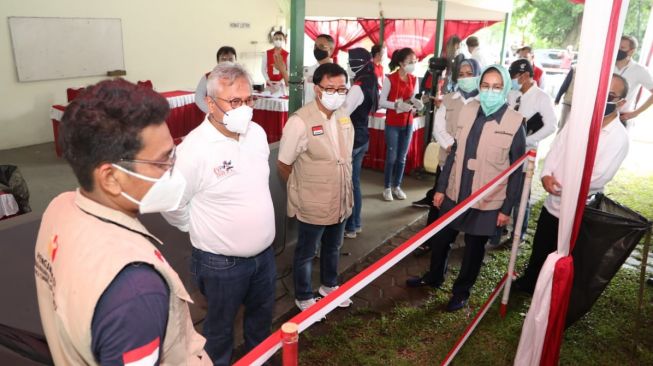 Kemendagri turun langsung meninjau jalannya penyelenggaraan Pilkada Serentak 2020 di Tangerang Selatan, Rabu (9/12/2020). (Foto dok. Kemendagri)