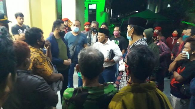 Jelang Pencoblosan, Tim Tempur Paslon Babe Sempat Disekap Orang Tak Dikenal