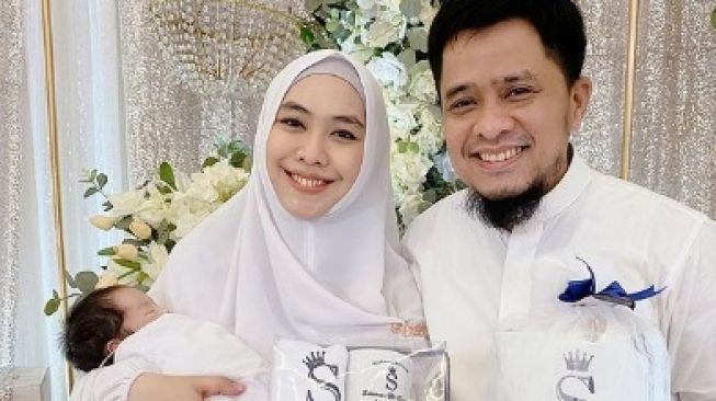 Bayinya Keluar dari RS, Oki Setiana Dewi Langsung Gelar Akikah