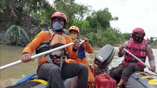 Tak Kunjung Ditemukan, Pencarian Korban Banjir Medan Dihentikan