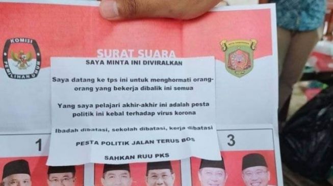 surat suara berisikan pesan menohok [jepretan twitter]