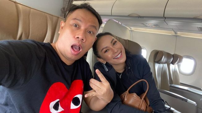 Vicky Prasetyo dan Kalina Oktarani [Instagram]