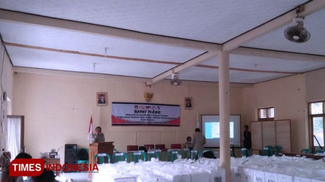 Patuhi Prokes, Peserta Pleno PPK Pilbup Pangadaran Dibatasi 50 Orang