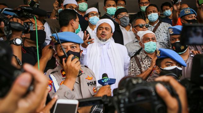 Praperadilan Ditolak, Habib Rizieq Bakal Ajukan Gugatan Uji Materi ke MK