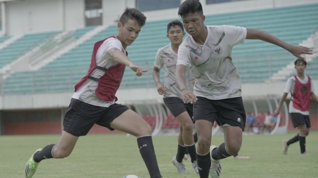 Suasana game internal Timnas Indonesia U-16 di Stadion Maguwoharjo, Sleman, Yogyakarta. [dok. PSSI]