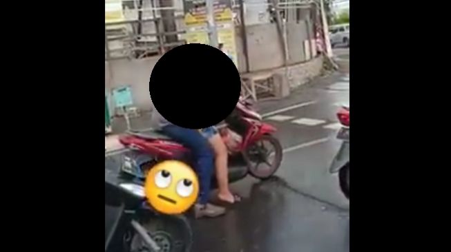 Video Raba-Raba di Motor Viral, Sejoli Mesum di Surabaya Diperiksa Polisi