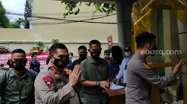 Tak Sendirian, Begini Penjagaan Polisi saat Kapolda Datangi Komnas HAM