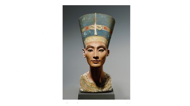 Patung Dada Nefertiti, Mesir. [egyptian-museum-berlin]