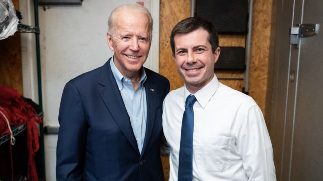 Pete Buttigieg, Calon Menteri Tranportasi LGBT Pertama Era Joe Biden