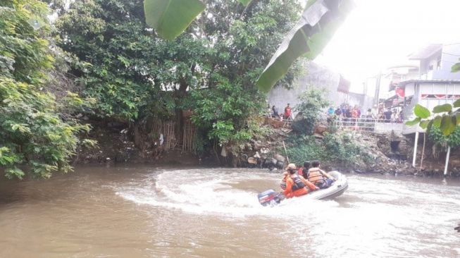 Rangga Tewas di Kali Pesanggrahan, Jasadnya Belum Ditemukan