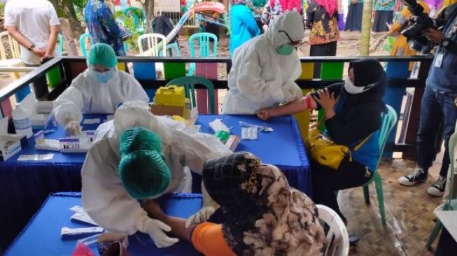 18 Ribu Guru Jadi Prioritas Vaksinasi Covid-19 Tahap Kedua di Bekasi