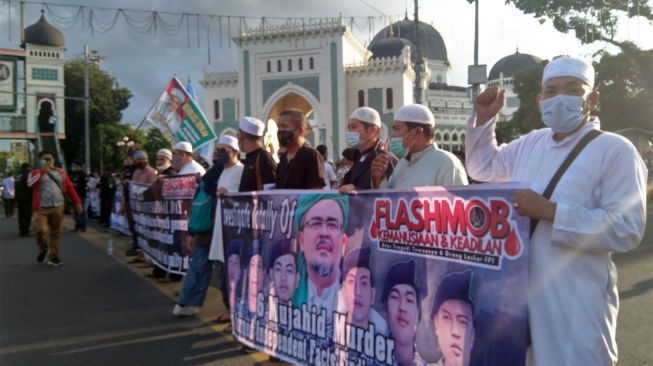 6 Laskar FPI Tewas Ditembak, Massa di Medan Tuntut Keadilan