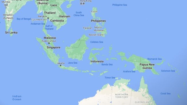 indonesia terletak diantara samudra titik-titik dan titik-titik