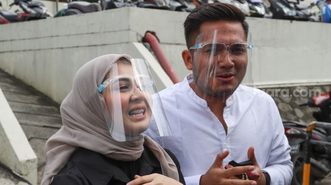 Imbas PSBB, Kesha Ratuliu Baru Gelar Resepsi Pernikahan Hari Ini