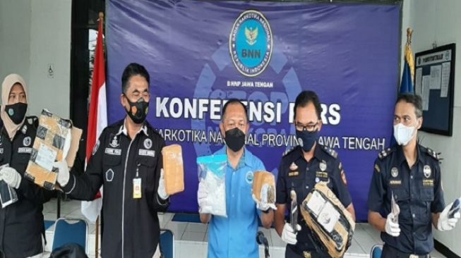 Polisi Asal Sukoharjo Dalang Peredaran Sabu-Sabu Di Soloraya, Ini Sosoknya!