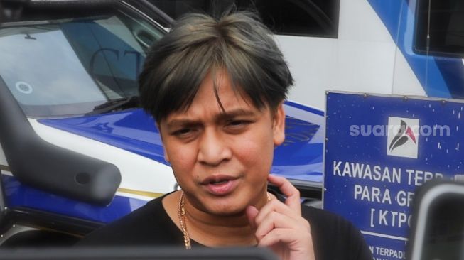 Billy Syahputra Jawab Peluang Balikan dengan Amanda Manopo