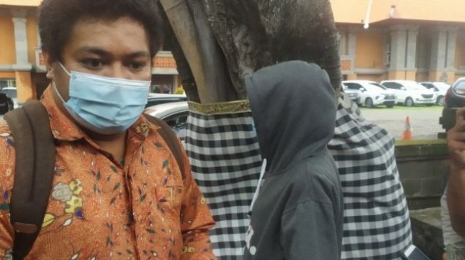 Ngaku Diperas dan Disetubuhi, PSK Laporkan Oknum Polisi di Bali