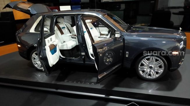 Best 5 Oto: Main Model Rolls-Royce Cullinan, Ada Atta Halilintar