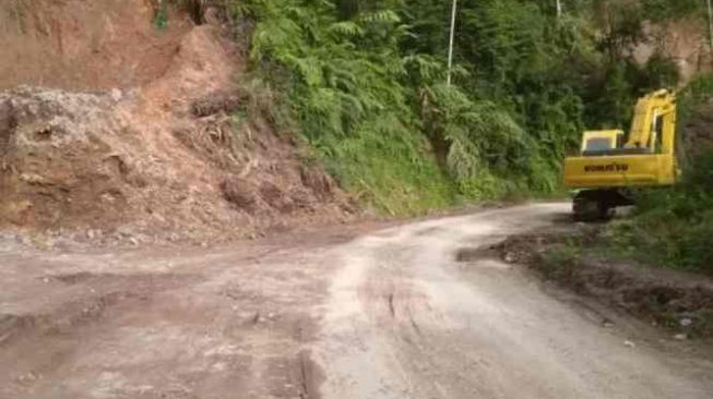 Seorang Kepala Kampung di Pesisir Selatan Dianiaya