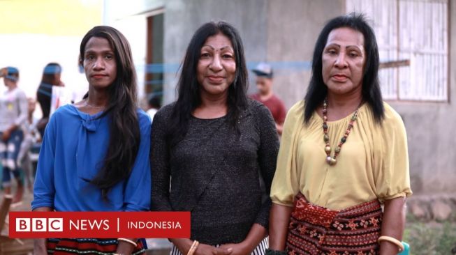 Cerita Ibu di NTT yang Punya 3 Anak Transpuan: Cinta Mama Sangat Besar