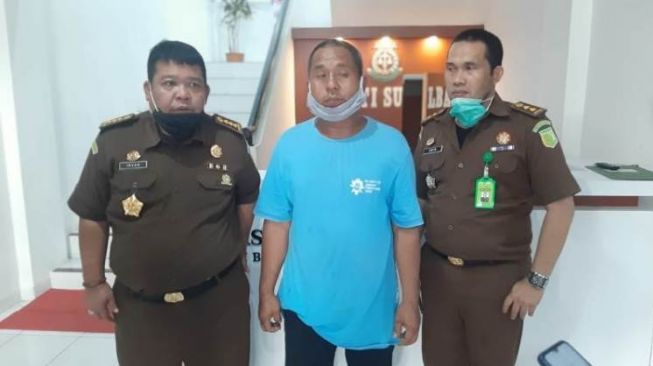 10 Tahun Jadi Buronan Korupsi, Adik Bupati Pasangkayu Ditangkap