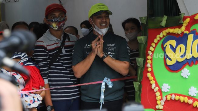 Suami Vanessa Angel, Bibi Ardiansyah ketika ditemui saat peresmian restoran kebab miliknya di Cakung, Jakarta Timur, Kamis (24/12/2020). [Suara.com/Alfian Winanto]