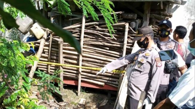 Tega! Ibu Muda Cekik dan Buang Bayi Sendiri ke Tong Sampah