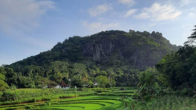 Gunung Api Purba Nglanggeran Ditutup Pada Malam Natal dan Tahun Baru