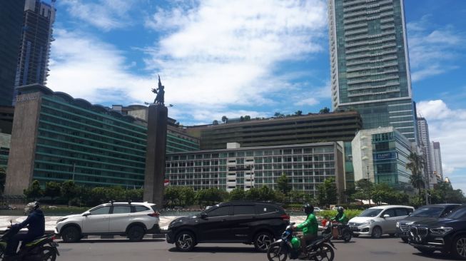LIVE STREAMING: Suasana Jalan MH Thamrin saat Libur Natal