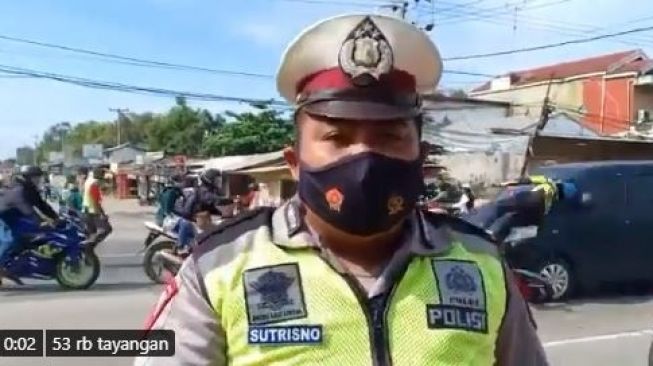 Video Lakalantas saat Polisi Ingatkan Hati-hati, Publik: Baru Mau Dibilangi