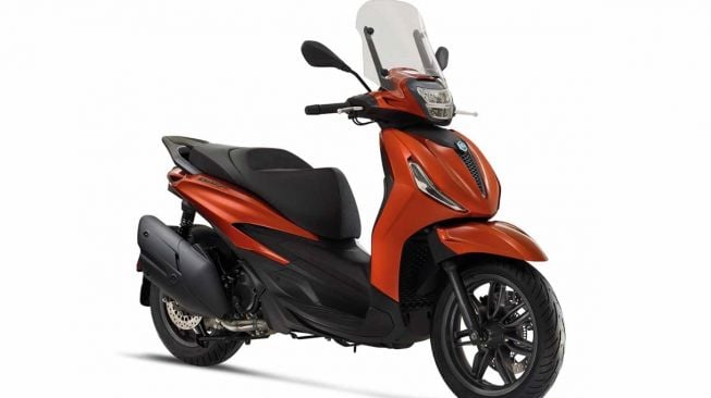 Elegan namun Kekar, Begini Gantengnya Piaggio Beverly 300