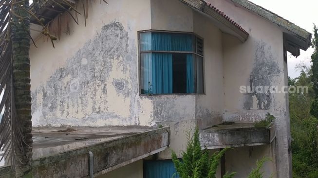 Vila Tempat Teroris Berlatih Menembah di Semarang Ternyata Angker