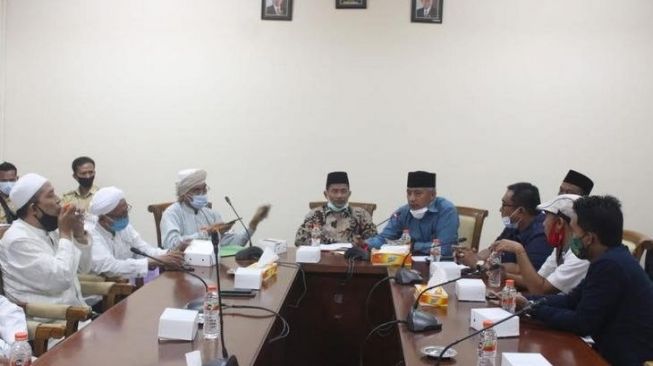 Sejumlah Ulama di Sampang Temui DPRD, Salah Satunya Bahas Habib Rizieq