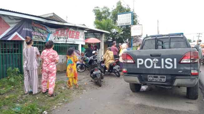 Pergoki Maling Masuk Rumah, Pengusaha Papan Bunga Tewas Ditikam